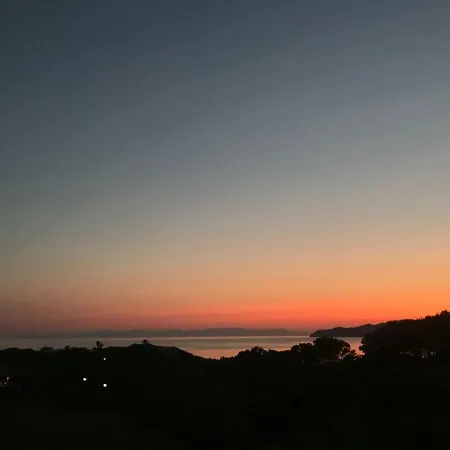 Cala Caterina לינה וארוחת בוקר